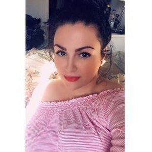 Meet your Posher, Jillian